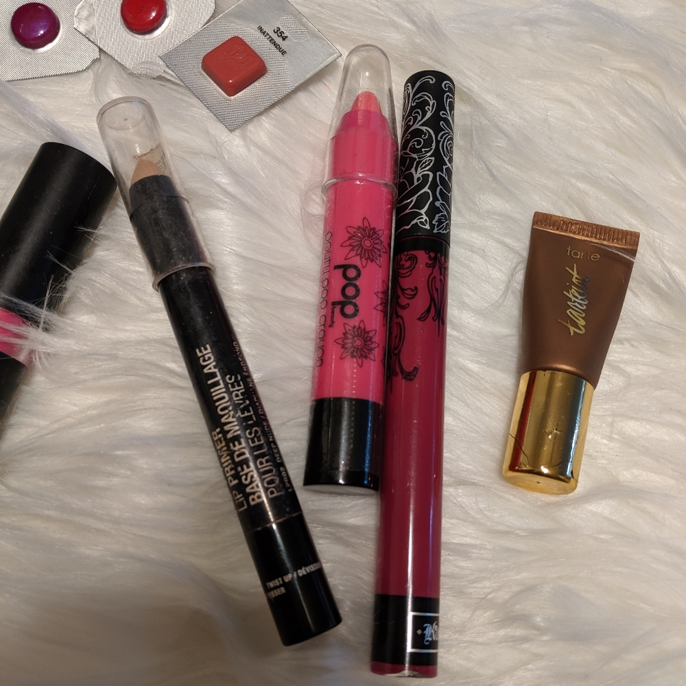 Makeup bundle - Picture 10 of 13